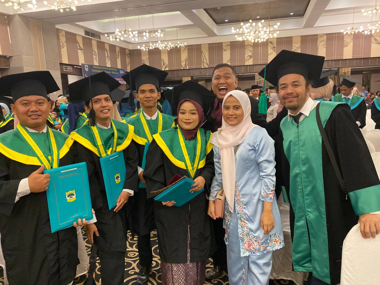 wisuda ke 57 unidha